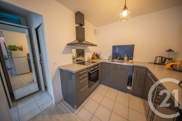 Appartement T2 &agrave; louer - 2 pi&egrave;ces - 46,52 m2 - Le Haillan - 33 - AQUITAINE