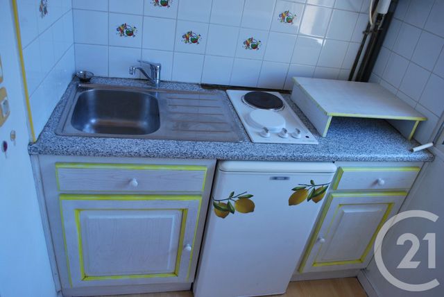 Appartement T1 &agrave; louer - 1 pi&egrave;ce - 29,99 m2 - Bordeaux - 33 - AQUITAINE