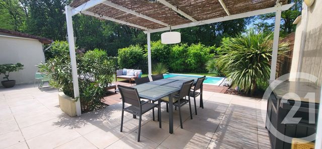 Maison &agrave; louer - 5 pi&egrave;ces - 115,91 m2 - St Medard En Jalles - 33 - AQUITAINE