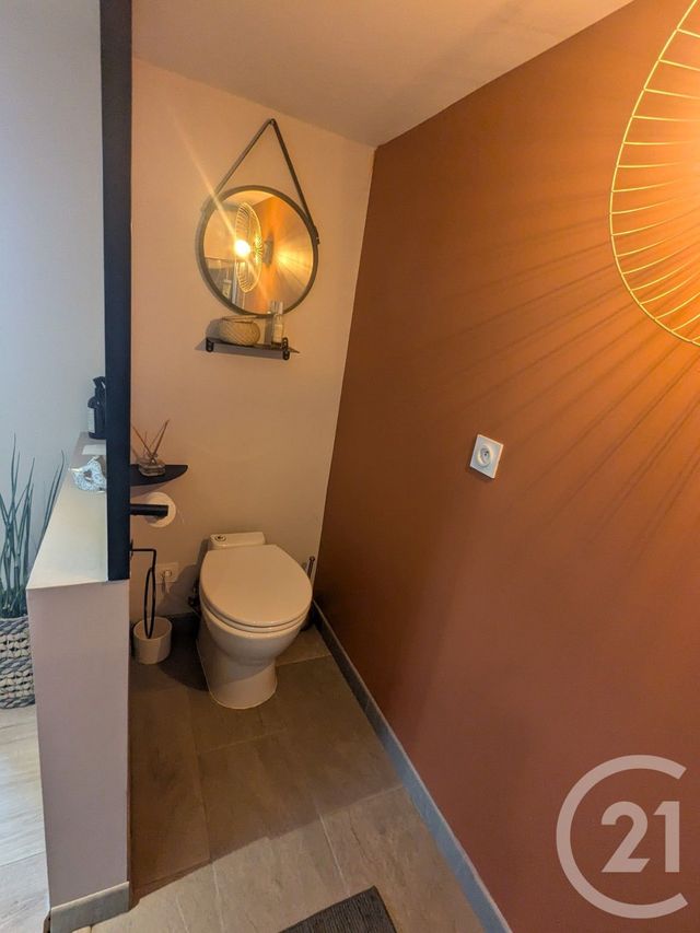 Maison &agrave; louer - 5 pi&egrave;ces - 115,91 m2 - St Medard En Jalles - 33 - AQUITAINE