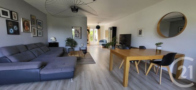 Maison &agrave; louer - 5 pi&egrave;ces - 115,91 m2 - St Medard En Jalles - 33 - AQUITAINE