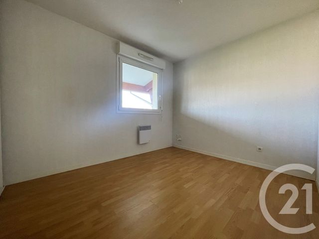 Appartement T3 &agrave; louer - 3 pi&egrave;ces - 66,22 m2 - Saucats - 33 - AQUITAINE