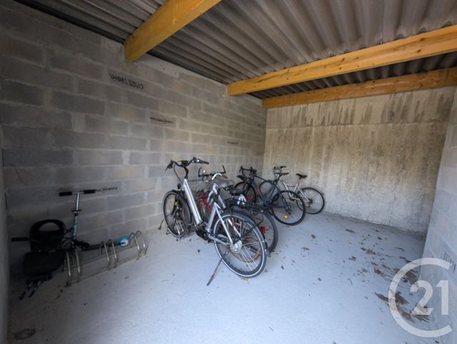 Appartement T3 &agrave; louer - 3 pi&egrave;ces - 66,42 m2 - Cenon - 33 - AQUITAINE