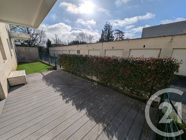 Appartement T3 &agrave; louer - 3 pi&egrave;ces - 66,42 m2 - Cenon - 33 - AQUITAINE