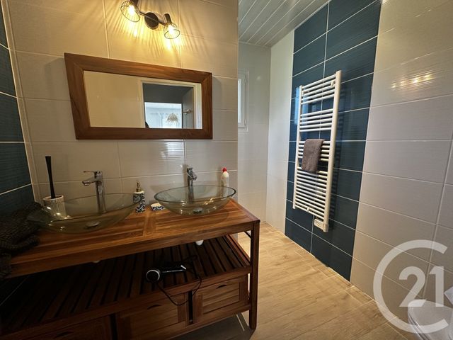 Maison &agrave; louer - 4 pi&egrave;ces - 124,61 m2 - Ste Helene - 33 - AQUITAINE