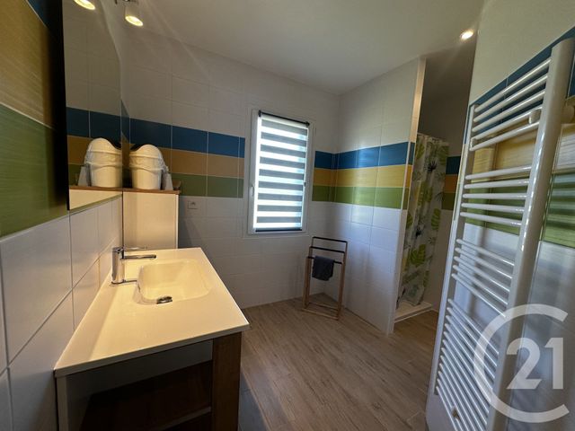 Maison &agrave; louer - 4 pi&egrave;ces - 124,61 m2 - Ste Helene - 33 - AQUITAINE