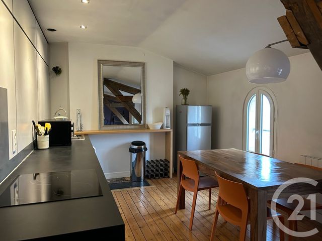 Appartement T2 &agrave; louer - 2 pi&egrave;ces - 60,43 m2 - Bordeaux - 33 - AQUITAINE