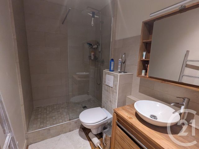 Appartement T2 &agrave; louer - 2 pi&egrave;ces - 60,43 m2 - Bordeaux - 33 - AQUITAINE