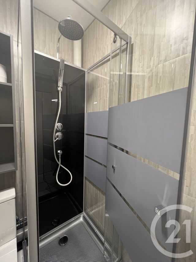 Appartement Chambre &agrave; louer - 1 pi&egrave;ce - 10 m2 - Pessac - 33 - AQUITAINE