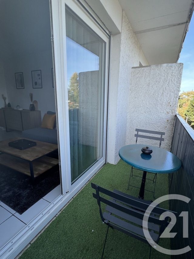 Appartement Chambre &agrave; louer - 1 pi&egrave;ce - 10 m2 - Pessac - 33 - AQUITAINE