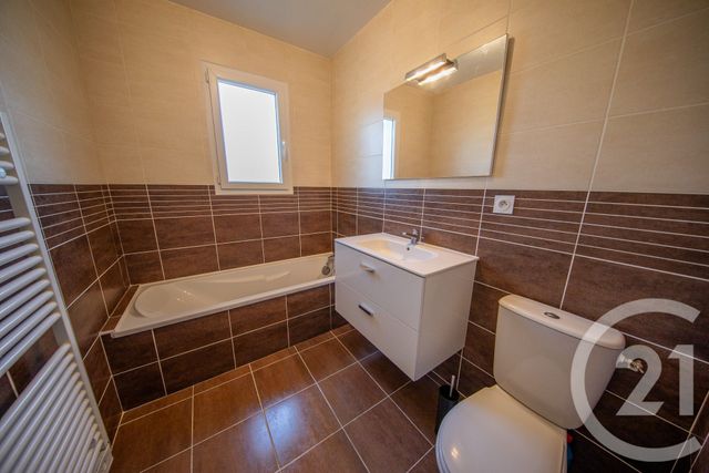 Maison &agrave; louer - 4 pi&egrave;ces - 93,55 m2 - St Aubin De Medoc - 33 - AQUITAINE