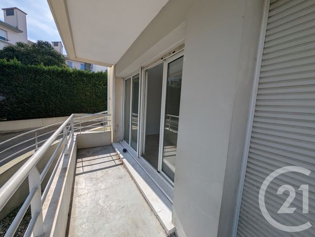 Appartement T3 &agrave; louer - 3 pi&egrave;ces - 64,75 m2 - Bordeaux - 33 - AQUITAINE