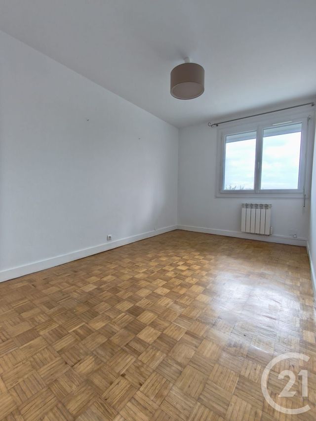 Appartement F4 &agrave; louer - 4 pi&egrave;ces - 72,10 m2 - St Medard En Jalles - 33 - AQUITAINE