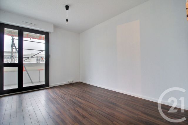 Appartement T3 &agrave; louer - 3 pi&egrave;ces - 71,41 m2 - Pessac - 33 - AQUITAINE