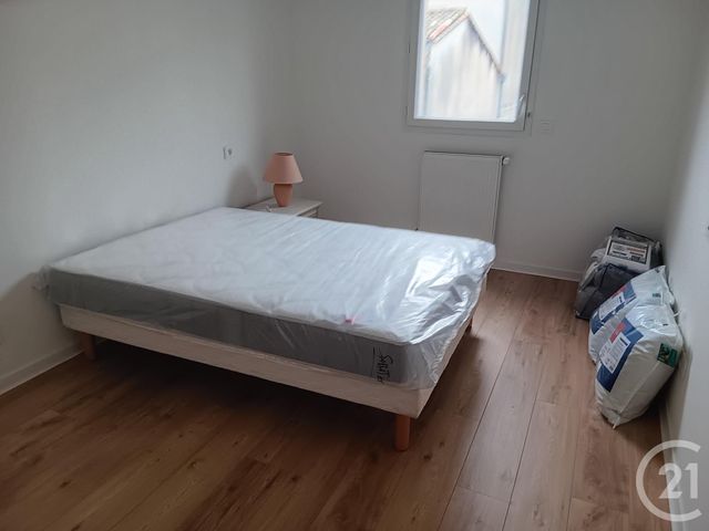 Appartement T2 &agrave; louer - 2 pi&egrave;ces - 40,41 m2 - St Medard En Jalles - 33 - AQUITAINE