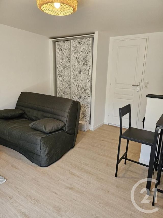 Appartement T1 &agrave; louer - 1 pi&egrave;ce - 17,38 m2 - St Medard En Jalles - 33 - AQUITAINE