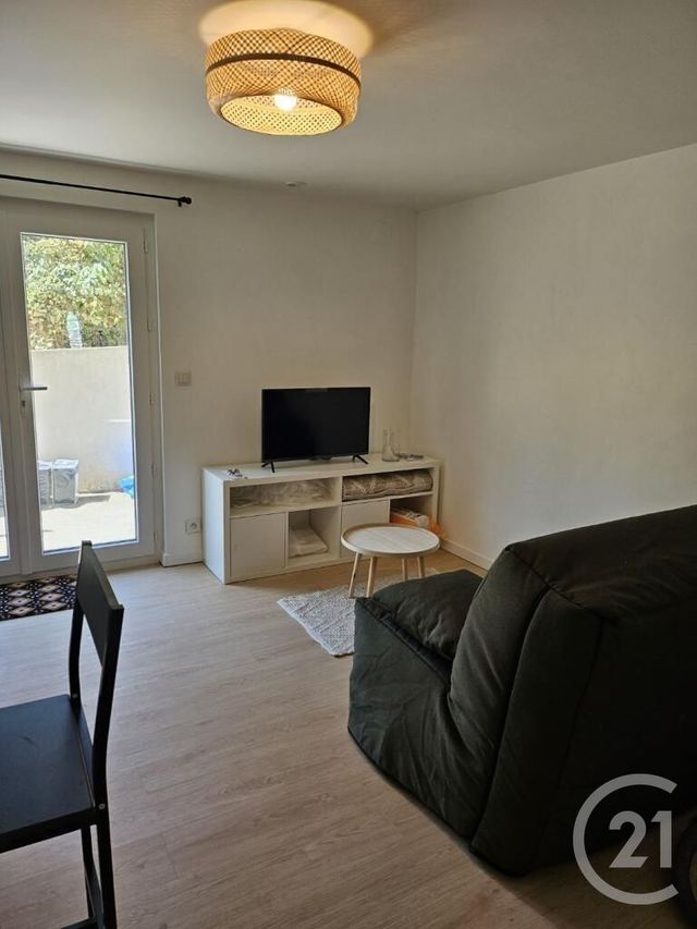 Appartement T1 &agrave; louer - 1 pi&egrave;ce - 17,38 m2 - St Medard En Jalles - 33 - AQUITAINE