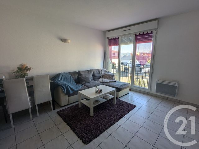 Appartement T2 &agrave; louer - 2 pi&egrave;ces - 43 m2 - Le Haillan - 33 - AQUITAINE