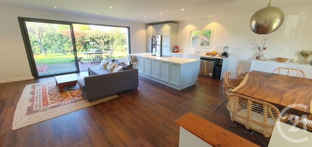 Maison &agrave; louer - 5 pi&egrave;ces - 103,26 m2 - Le Taillan Medoc - 33 - AQUITAINE