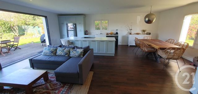 Maison &agrave; louer - 5 pi&egrave;ces - 103,26 m2 - Le Taillan Medoc - 33 - AQUITAINE