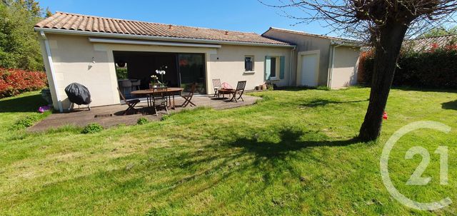 Maison &agrave; louer - 5 pi&egrave;ces - 103,26 m2 - Le Taillan Medoc - 33 - AQUITAINE