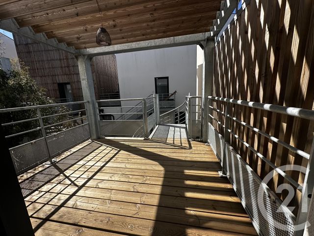 Appartement Duplex &agrave; louer - 2 pi&egrave;ces - 44,20 m2 - Le Taillan Medoc - 33 - AQUITAINE