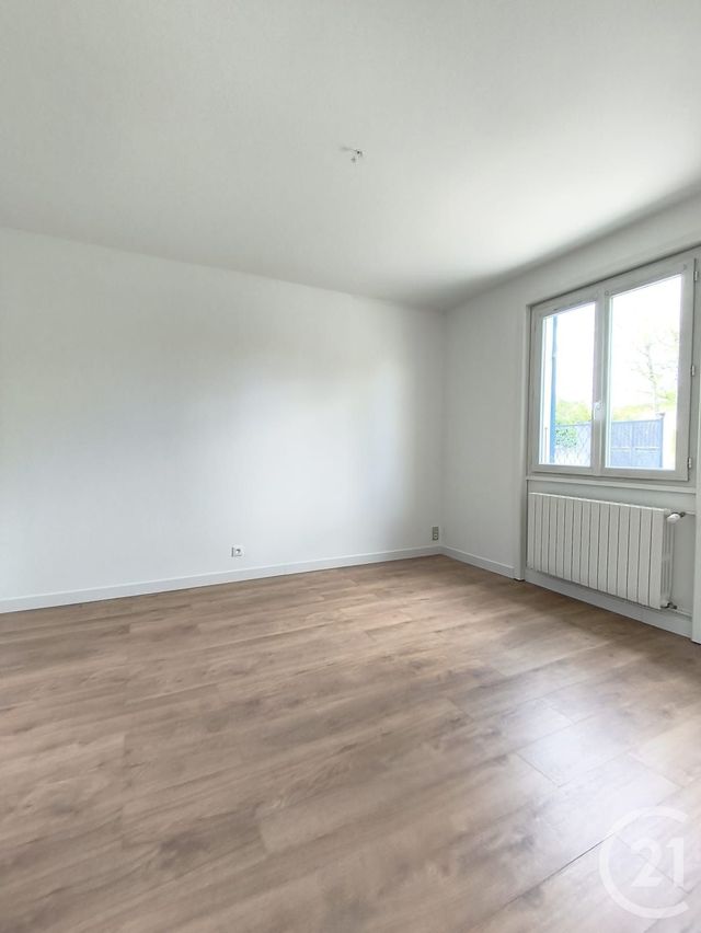 Maison &agrave; louer - 4 pi&egrave;ces - 93,01 m2 - Pessac - 33 - AQUITAINE