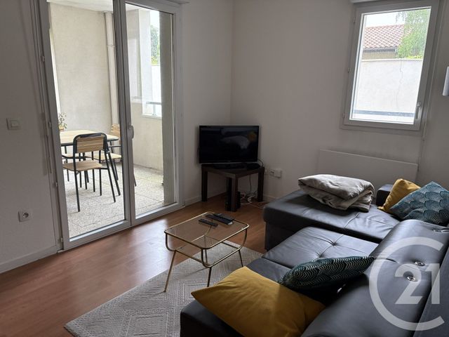 Appartement T2 &agrave; louer - 2 pi&egrave;ces - 42,70 m2 - Eysines - 33 - AQUITAINE