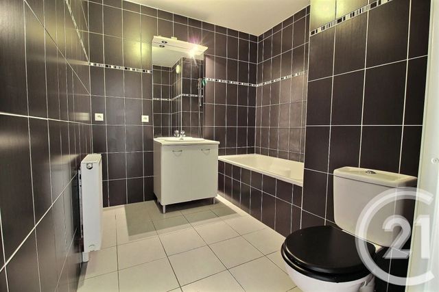 Appartement T2 &agrave; louer - 2 pi&egrave;ces - 38,97 m2 - Pessac - 33 - AQUITAINE