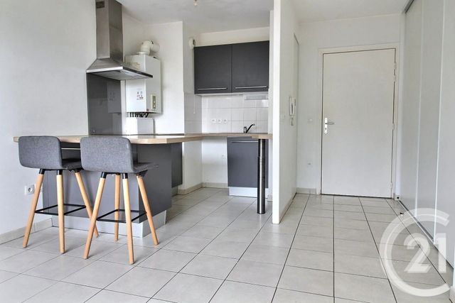 Appartement T2 &agrave; louer - 2 pi&egrave;ces - 38,97 m2 - Pessac - 33 - AQUITAINE