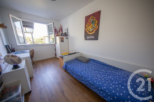 Maison &agrave; louer - 5 pi&egrave;ces - 101,90 m2 - St Medard En Jalles - 33 - AQUITAINE