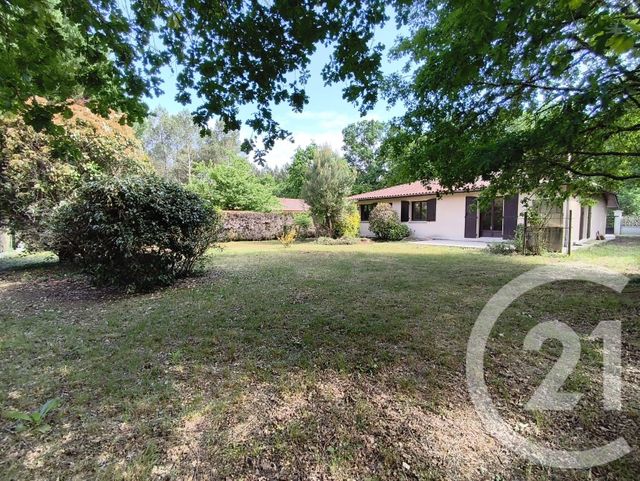 Maison &agrave; louer - 5 pi&egrave;ces - 90,46 m2 - St Medard En Jalles - 33 - AQUITAINE