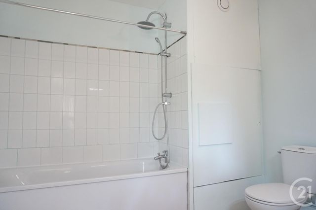 Appartement T3 &agrave; louer - 3 pi&egrave;ces - 51,43 m2 - Bordeaux - 33 - AQUITAINE