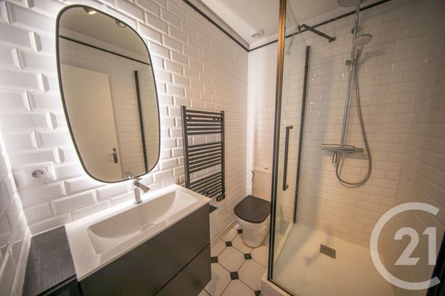 Maison &agrave; louer - 5 pi&egrave;ces - 108,19 m2 - St Medard En Jalles - 33 - AQUITAINE