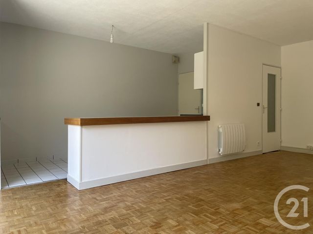 Appartement Studio &agrave; louer - 1 pi&egrave;ce - 46,17 m2 - Bordeaux - 33 - AQUITAINE