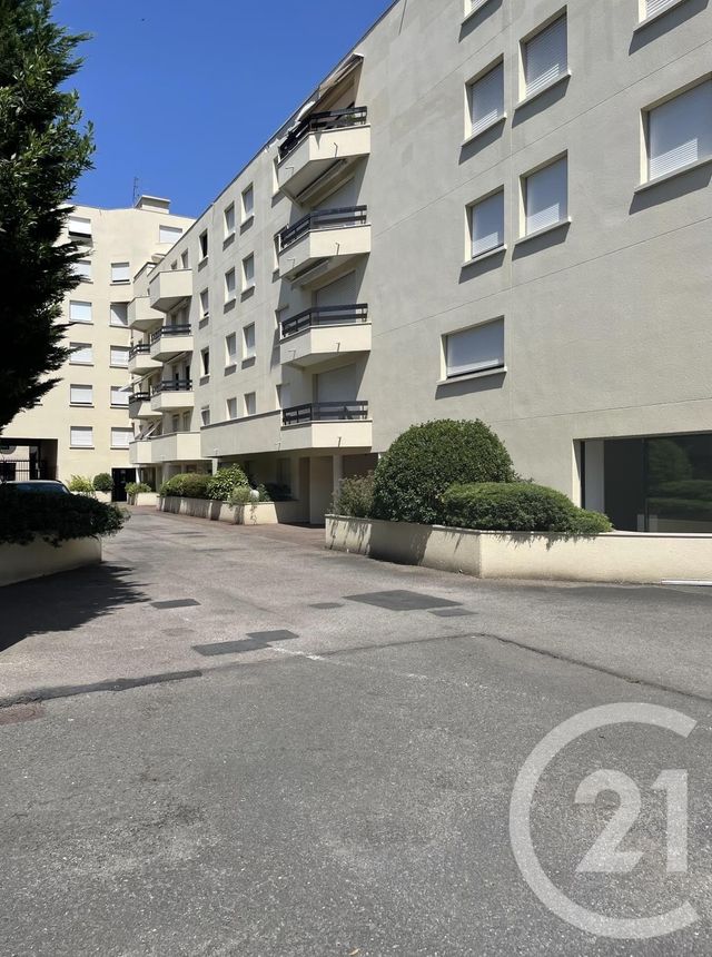 Appartement Studio &agrave; louer - 1 pi&egrave;ce - 46,17 m2 - Bordeaux - 33 - AQUITAINE