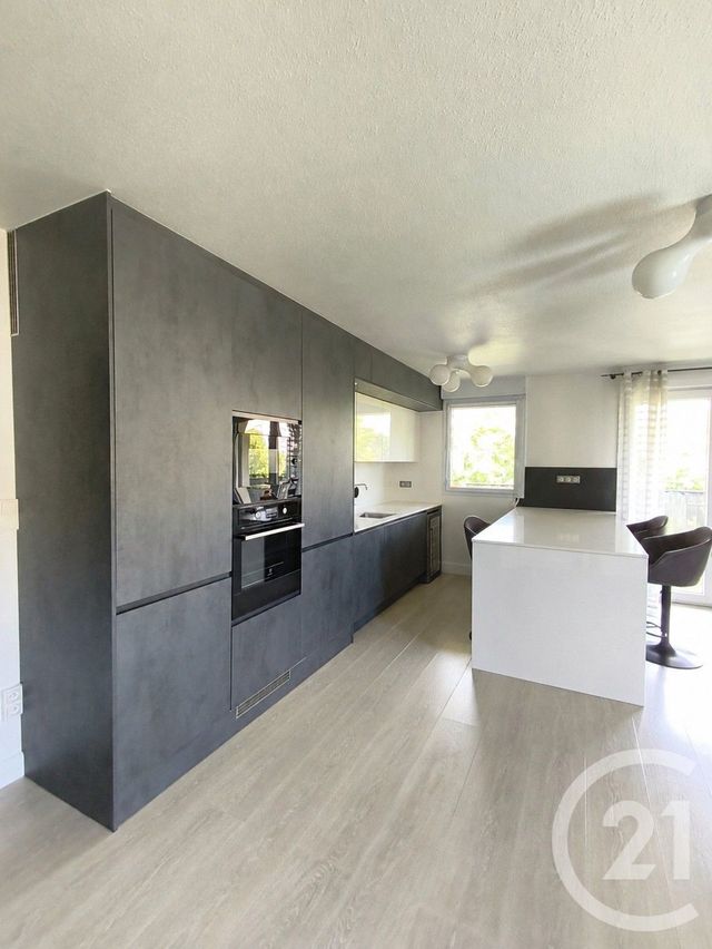 Appartement T3 &agrave; louer - 3 pi&egrave;ces - 71,18 m2 - Bordeaux - 33 - AQUITAINE