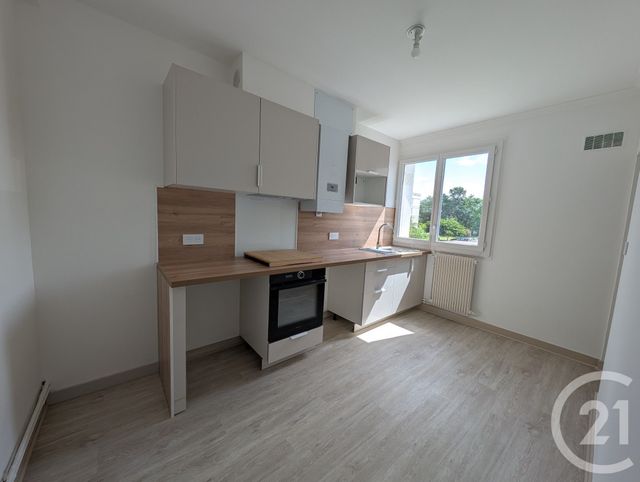 Appartement T3 &agrave; louer - 3 pi&egrave;ces - 81,84 m2 - Merignac - 33 - AQUITAINE