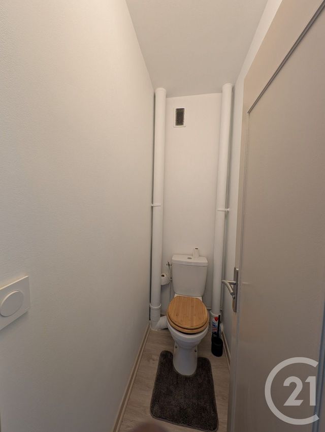 Appartement T3 &agrave; louer - 3 pi&egrave;ces - 81,84 m2 - Merignac - 33 - AQUITAINE