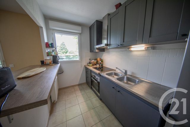 Appartement T3 &agrave; louer - 3 pi&egrave;ces - 67,93 m2 - St Medard En Jalles - 33 - AQUITAINE