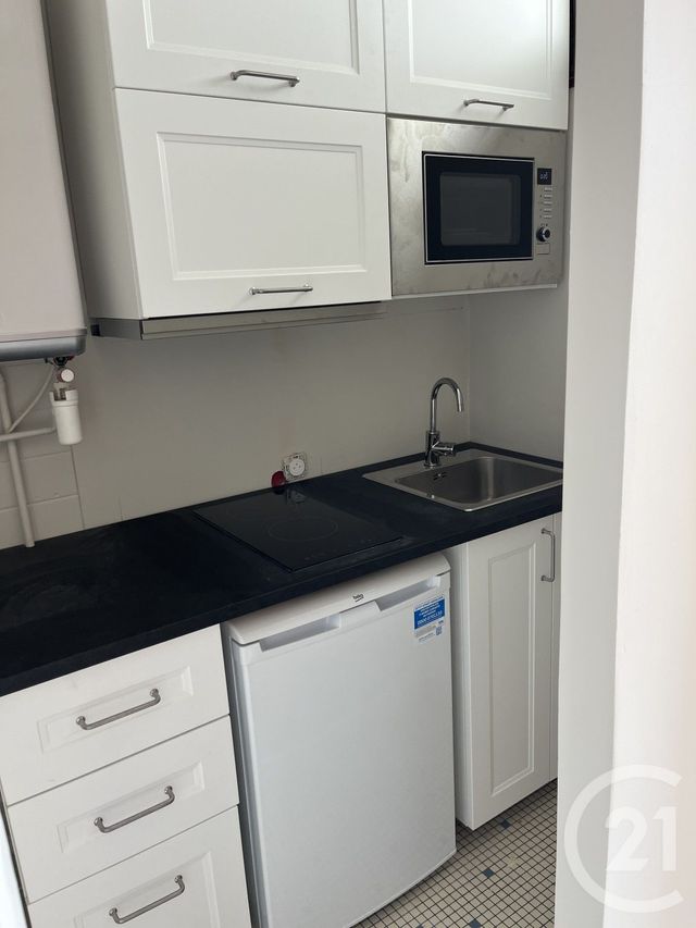 Appartement Studio &agrave; louer - 1 pi&egrave;ce - 25,38 m2 - Bordeaux - 33 - AQUITAINE