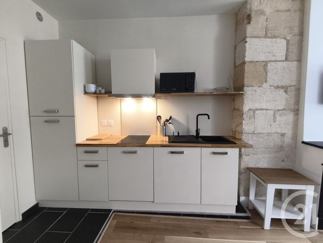 Appartement Studio &agrave; louer - 1 pi&egrave;ce - 23,78 m2 - Bordeaux - 33 - AQUITAINE