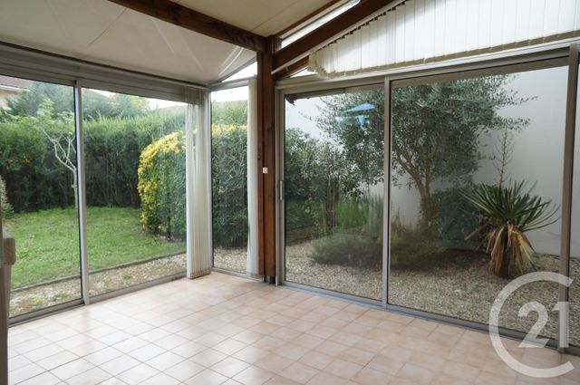 Maison &agrave; louer - 3 pi&egrave;ces - 84,70 m2 - Eysines - 33 - AQUITAINE