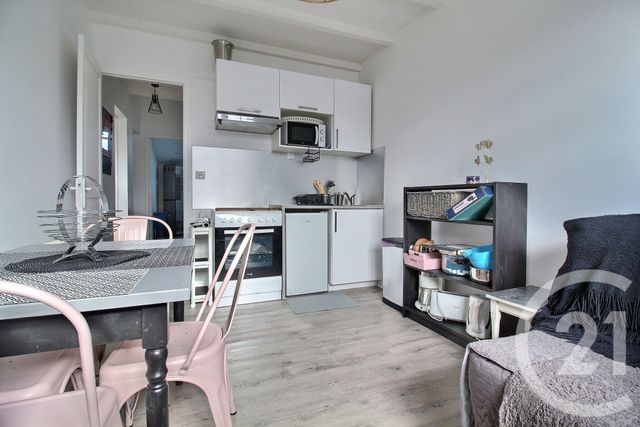 Appartement Duplex &agrave; louer - 3 pi&egrave;ces - 55,10 m2 - Pessac - 33 - AQUITAINE
