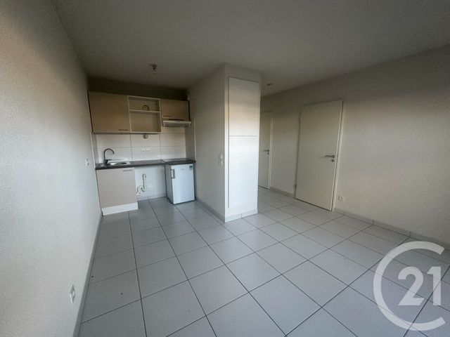 Appartement T2 &agrave; louer - 2 pi&egrave;ces - 37,81 m2 - Parempuyre - 33 - AQUITAINE