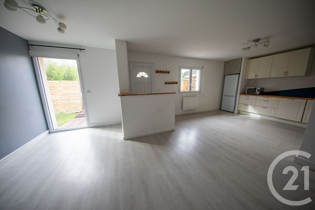 Maison &agrave; louer - 3 pi&egrave;ces - 64,05 m2 - St Medard En Jalles - 33 - AQUITAINE
