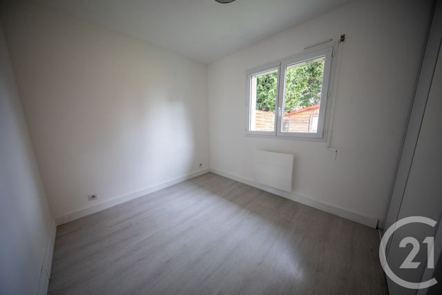 Maison &agrave; louer - 3 pi&egrave;ces - 64,05 m2 - St Medard En Jalles - 33 - AQUITAINE