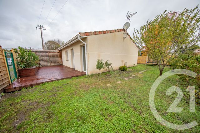 Maison &agrave; louer - 3 pi&egrave;ces - 64,05 m2 - St Medard En Jalles - 33 - AQUITAINE