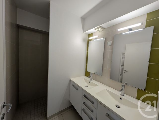 Appartement T3 &agrave; louer - 2 pi&egrave;ces - 51,79 m2 - Merignac - 33 - AQUITAINE
