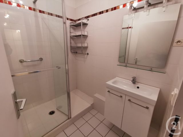 Appartement T3 &agrave; louer - 3 pi&egrave;ces - 72,47 m2 - Merignac - 33 - AQUITAINE